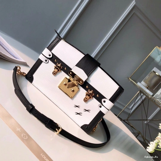 TRUNK Vuitton CHANELUTCH Louis 0425